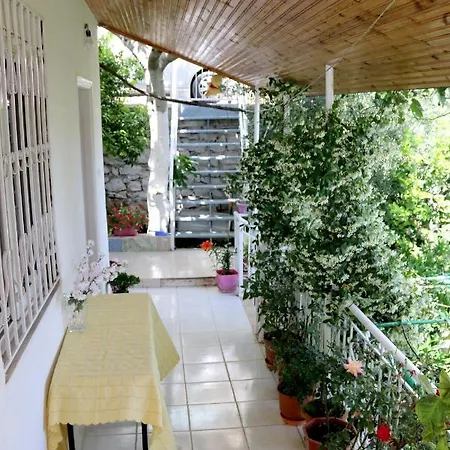 Guest house Seferi Apartments Sarande