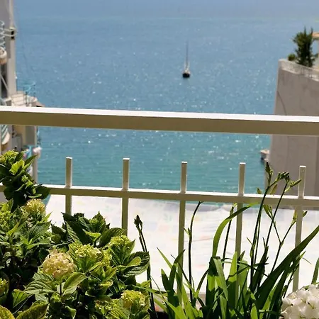 Seferi Apartments Guest house *