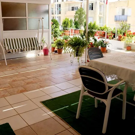 Guest house Seferi Apartments *