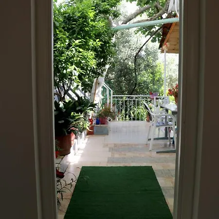 Guest house Seferi Apartments